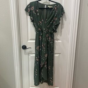 Beautiful Ruffle Sleeve Faux Wrap dress